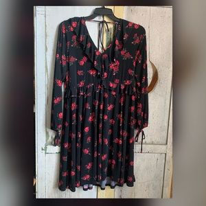 Torrid NWT Women’s Floral Dress